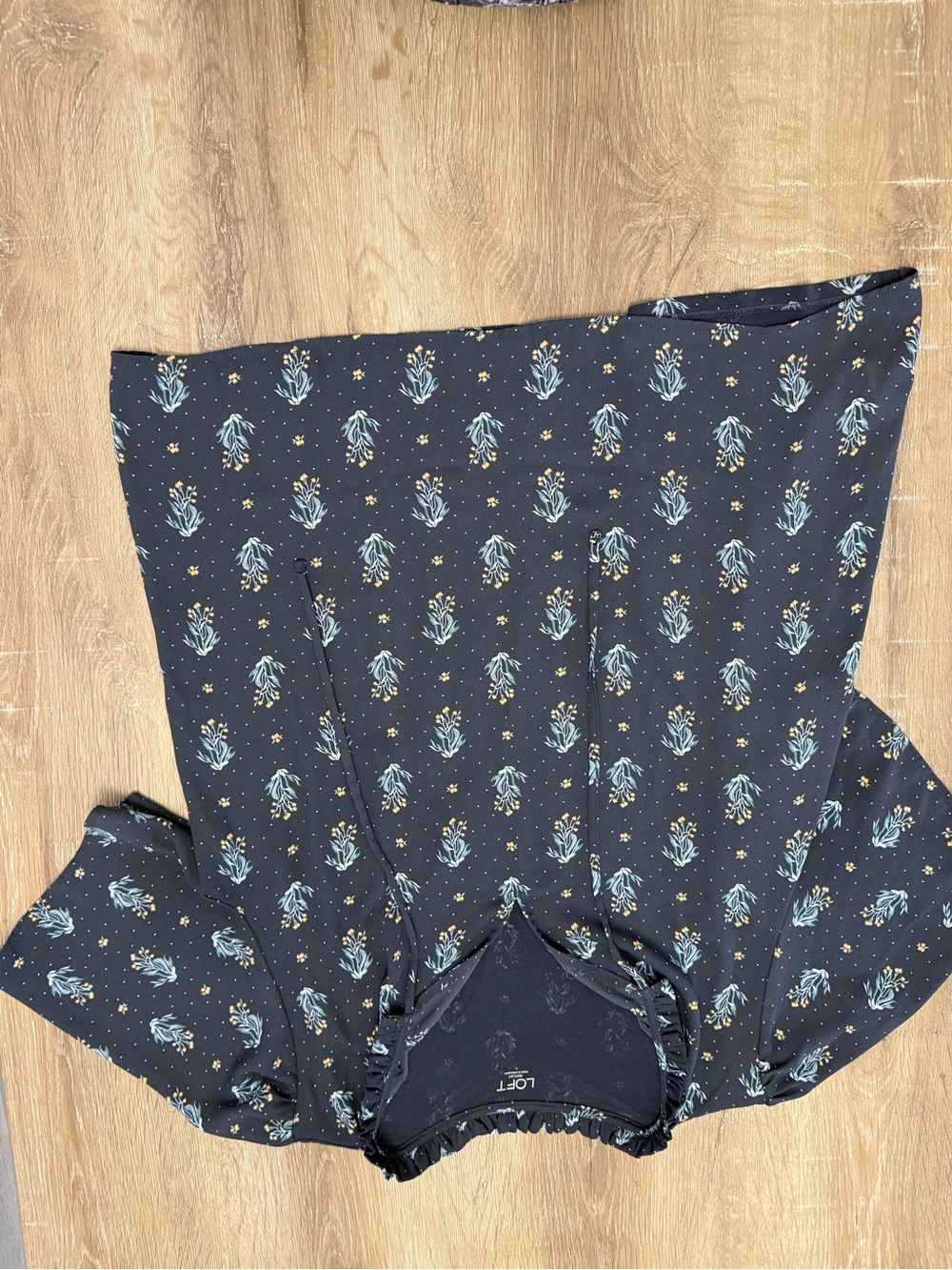 Womens Loft shirt